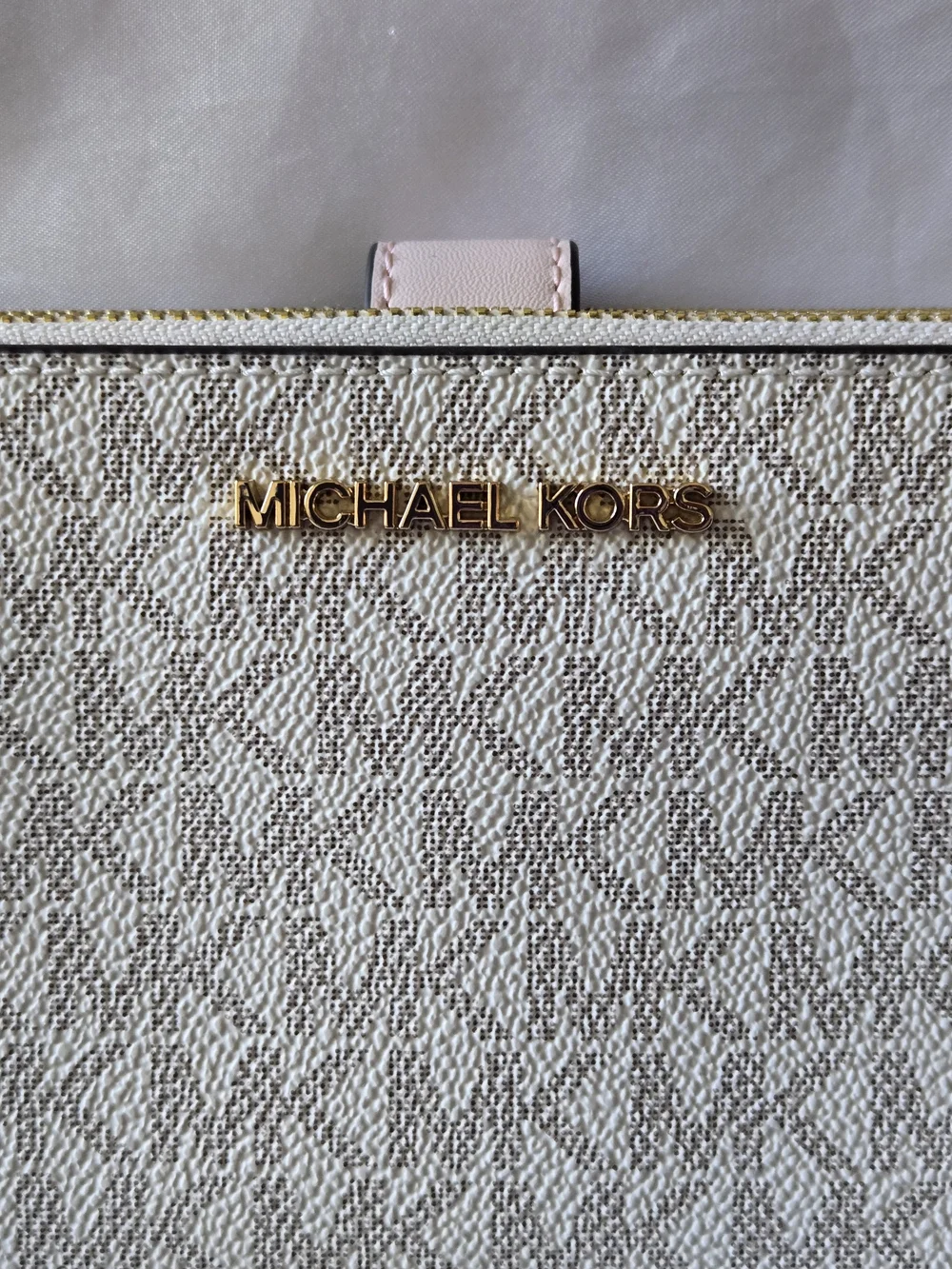 Michael Kors Double Zipper Wristlet Clutch Light Pink Strap